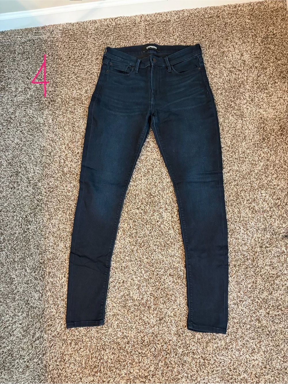 Express Wonen’s Skinny Jeans in Dark Indigo